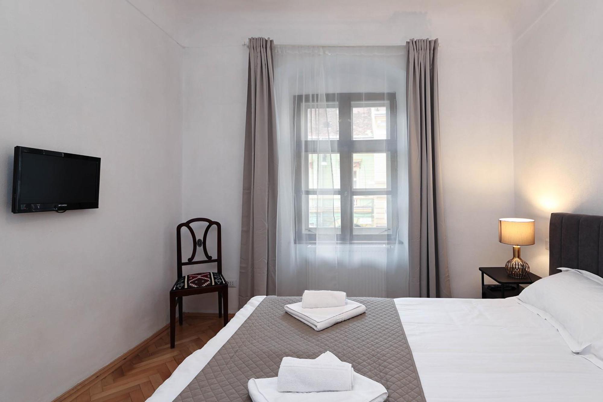 Hirscher Apartments Braszów Pokój zdjęcie