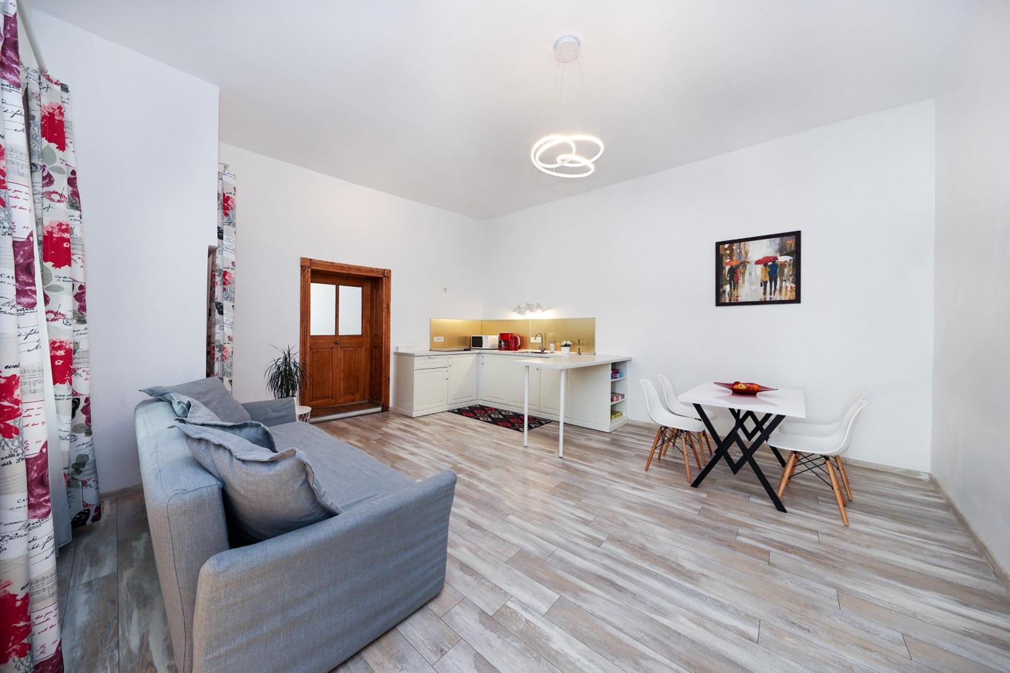 Hirscher Apartments Braszów Zewnętrze zdjęcie