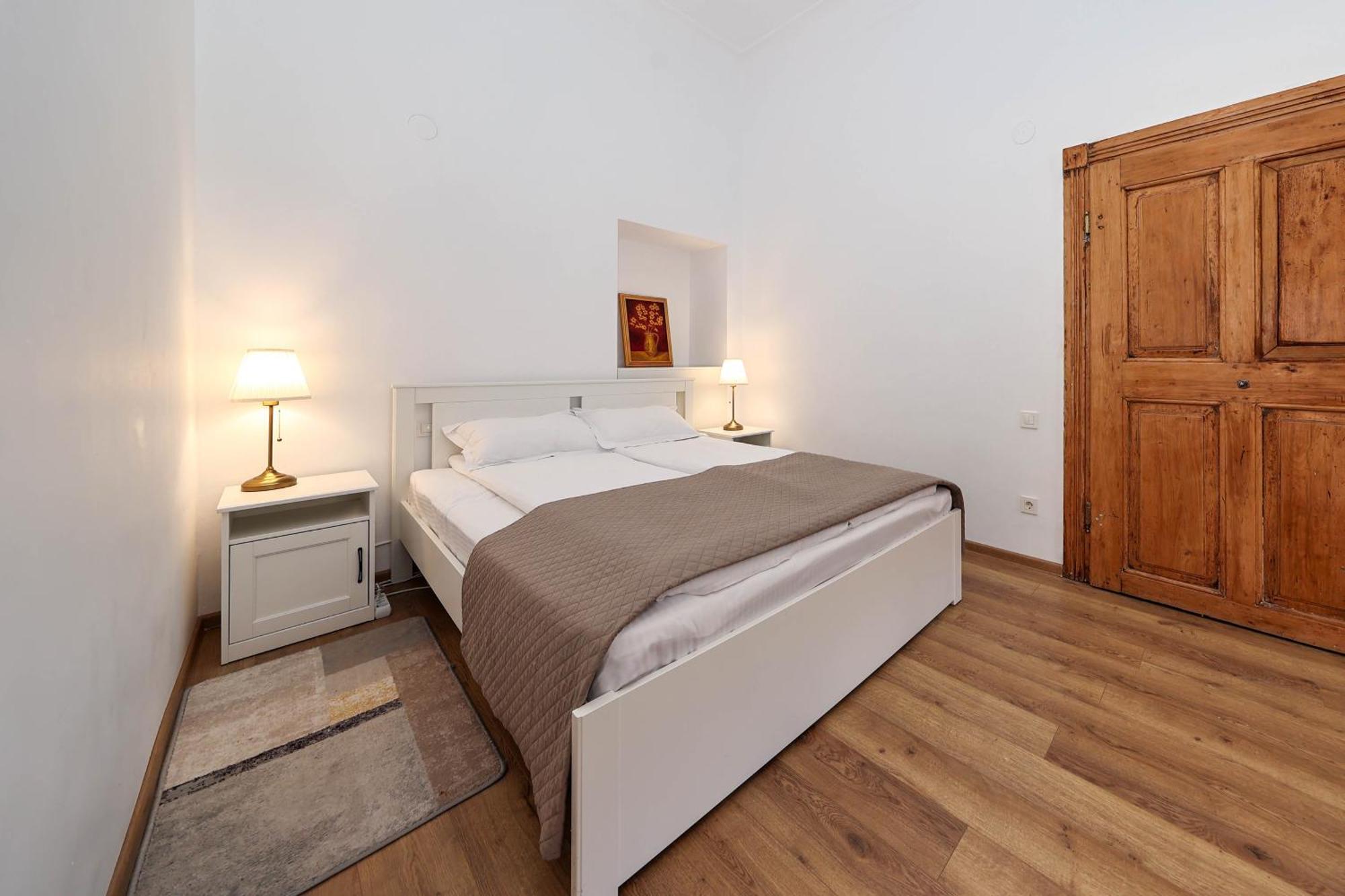 Hirscher Apartments Braszów Zewnętrze zdjęcie